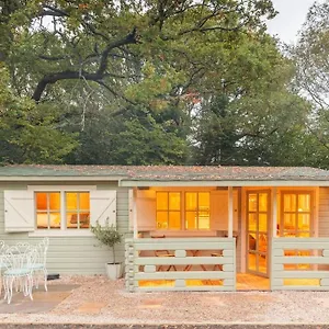 https://family-friendly-sunny-log-cabin.bournemouth-hotels.org